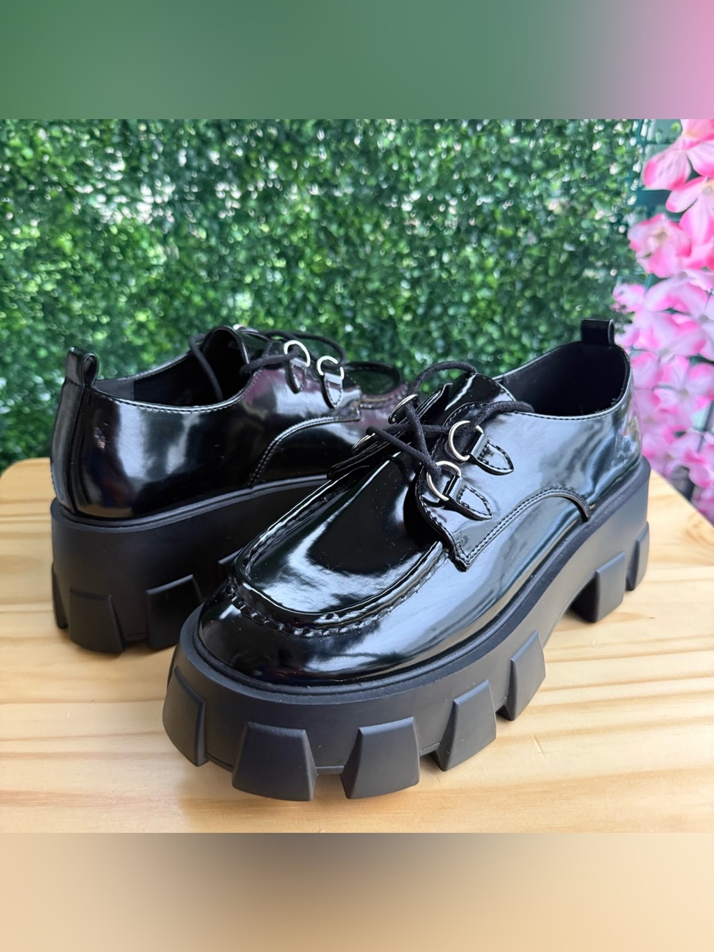 JustFab Maxie Women’s Size 8.5 Black Patent Chunky Platform Lug Sole Oxfords